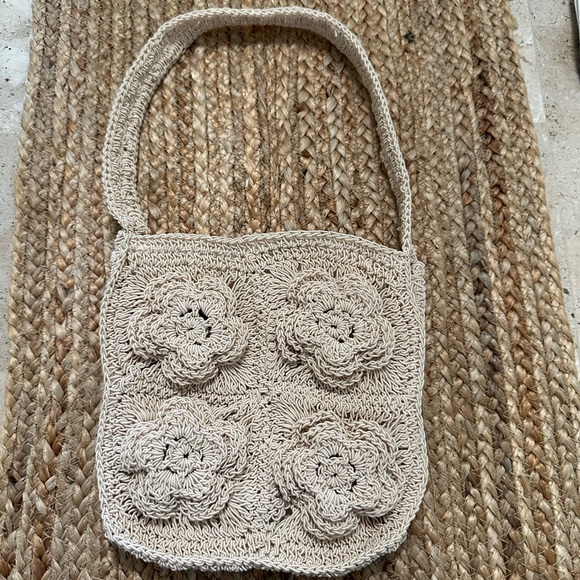 Summer crocheted bag - Picture 2 of 2